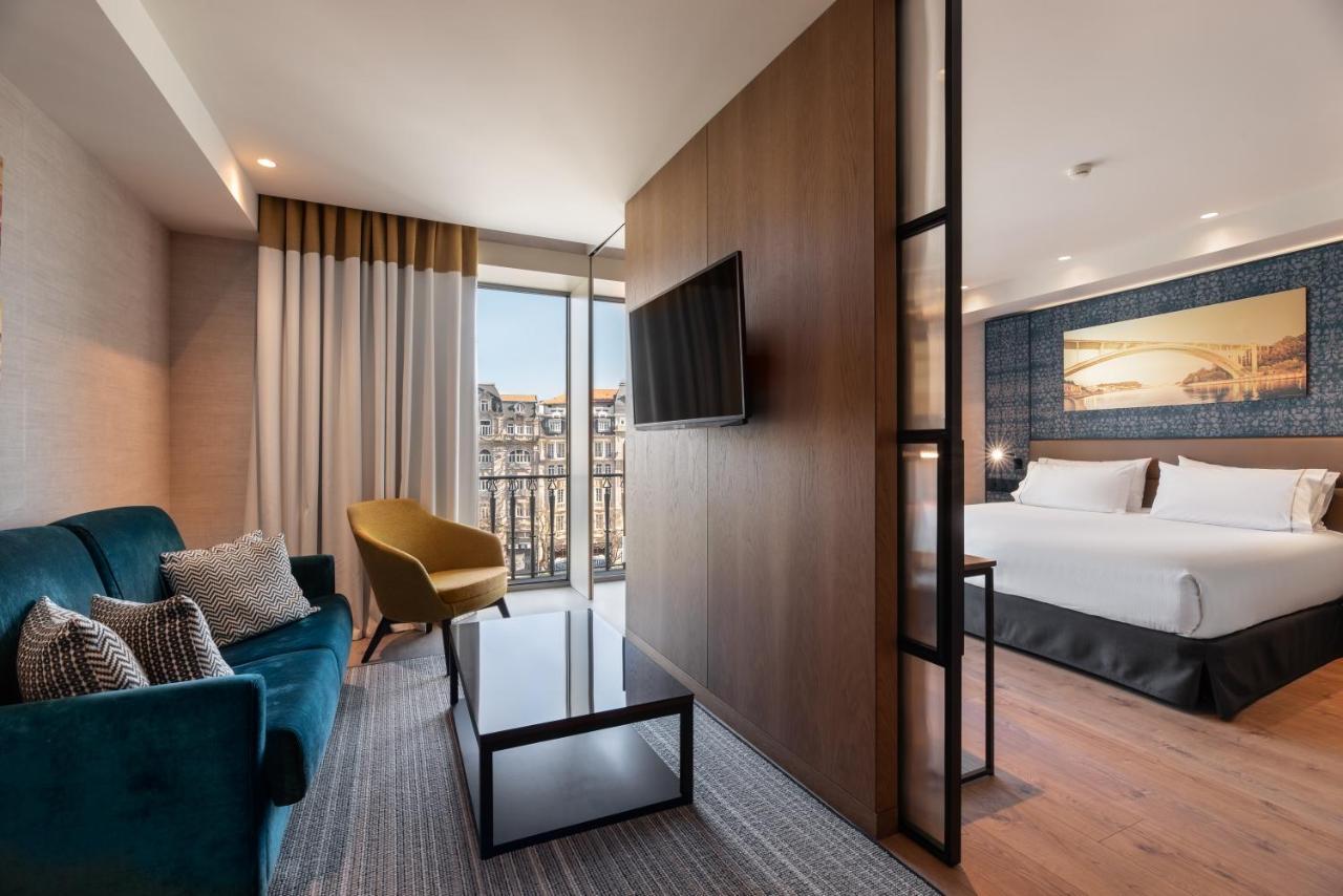 Hotel Eurostars Aliados Porto Exteriér fotografie A room at the hotel