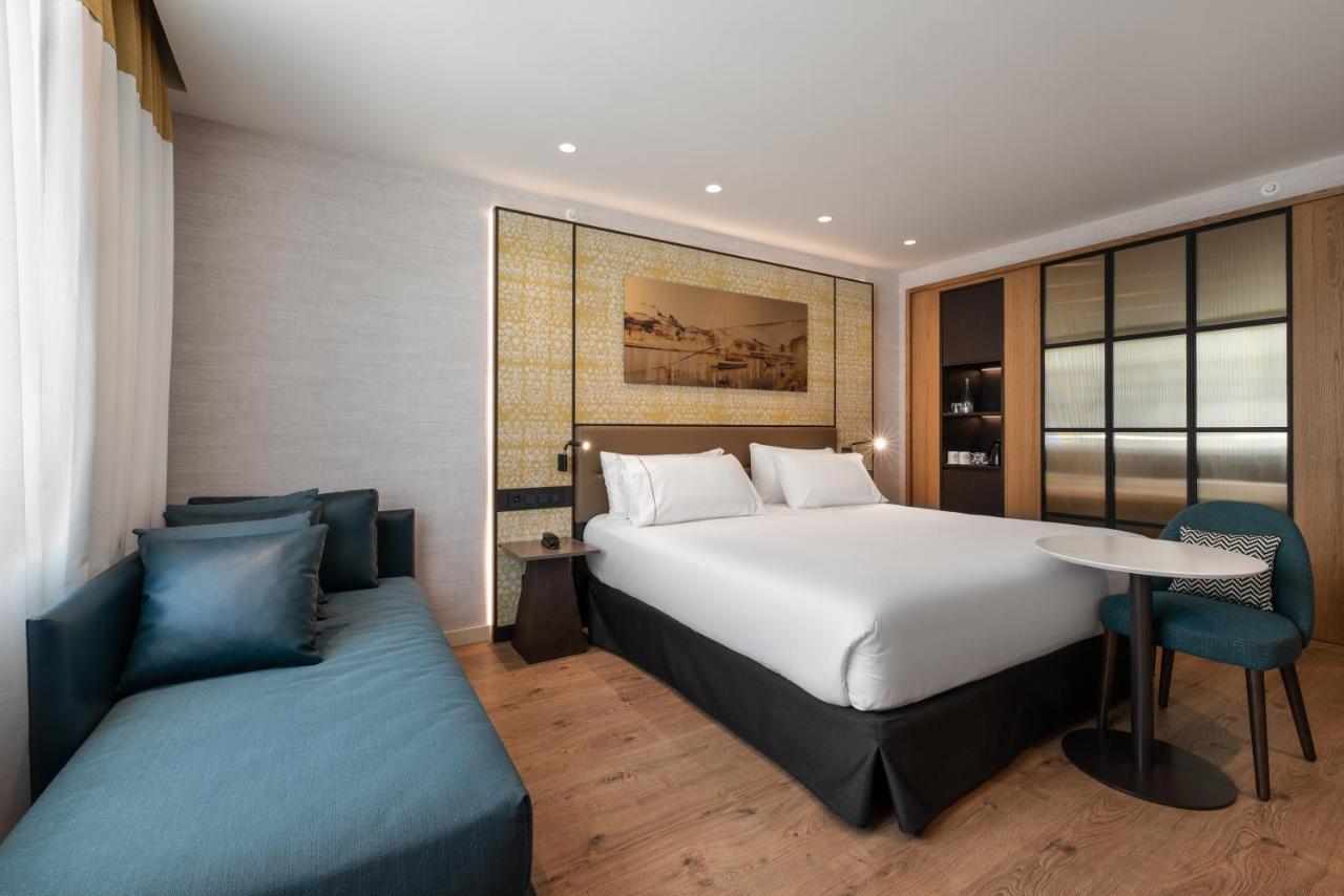 Hotel Eurostars Aliados Porto Exteriér fotografie A room at the hotel